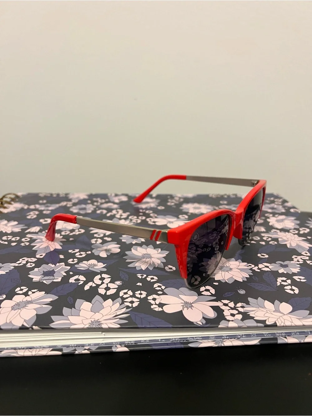 Blenders Starlet Sunglasses in Retro Red